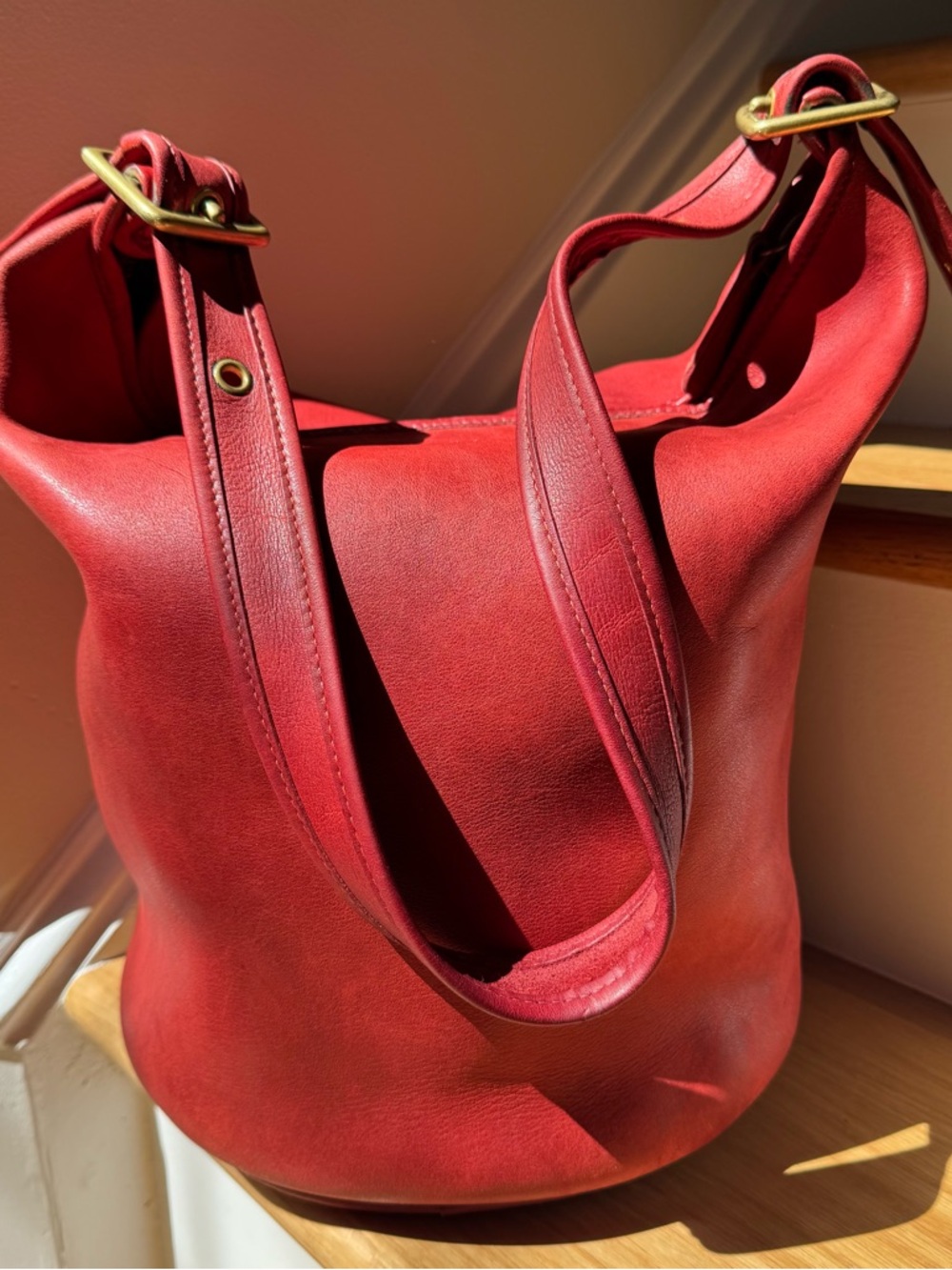 Vintage Coach Duffle Sac 9085 Red Leather Feed Sack XL Bucket Bag USA